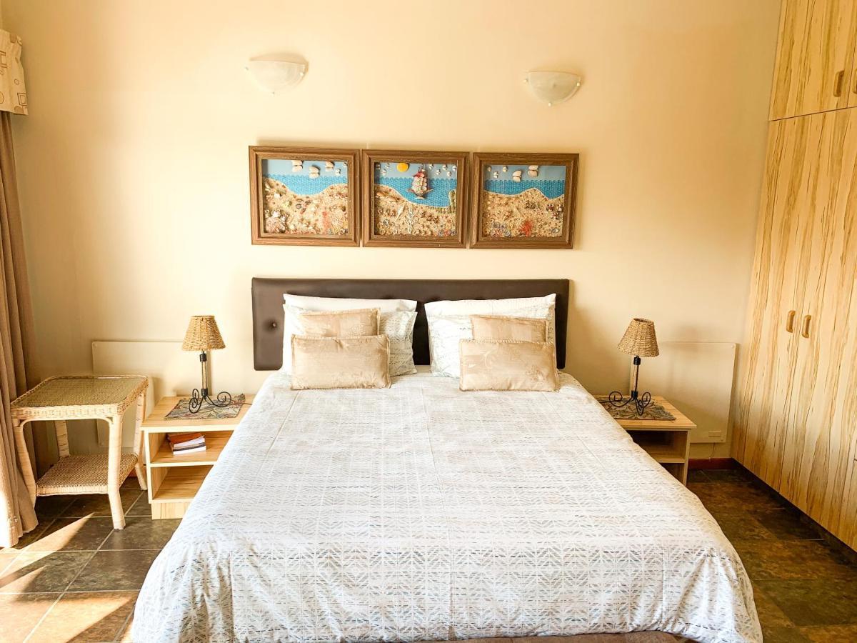 Marina Martinique B&B Jeffreys Bay Esterno foto