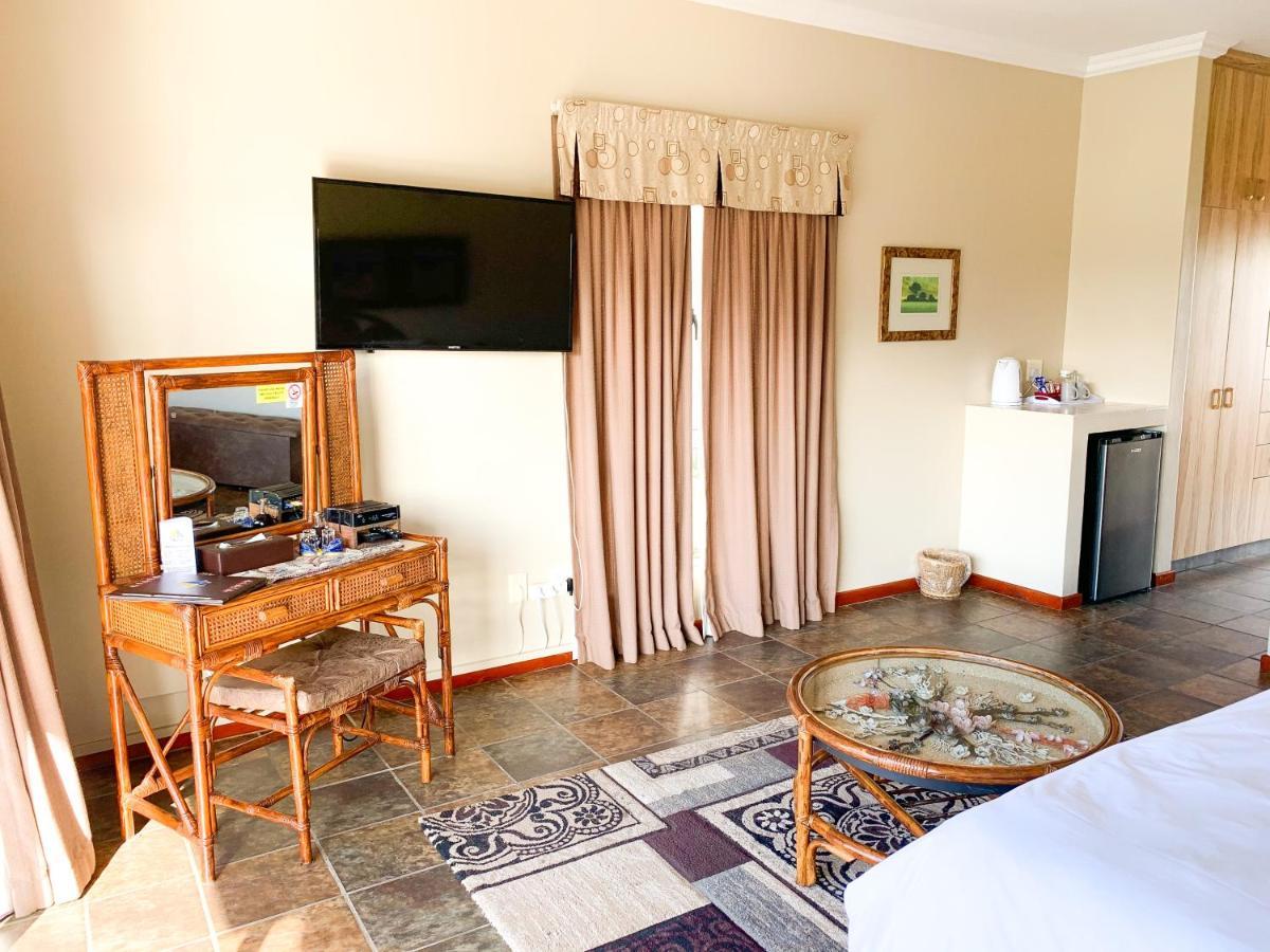 Marina Martinique B&B Jeffreys Bay Esterno foto