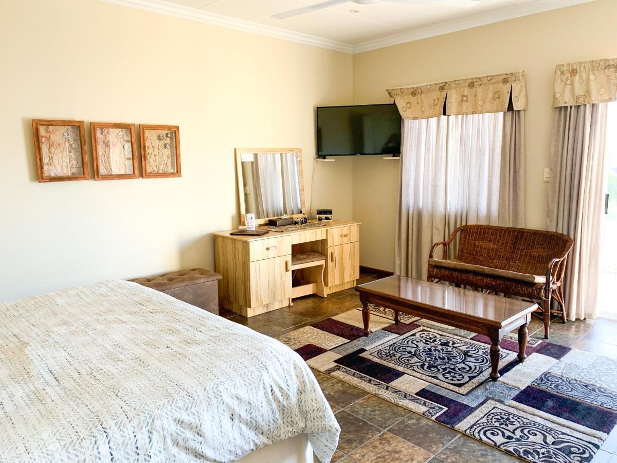 Marina Martinique B&B Jeffreys Bay Esterno foto